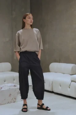 Crispy Nylon Wilt Pull On Jogger