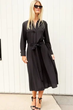 Fairbaim Dress
