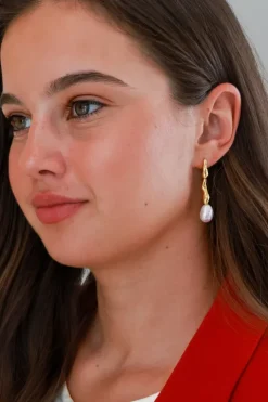 Perla Freshwater Drippy Earrings
