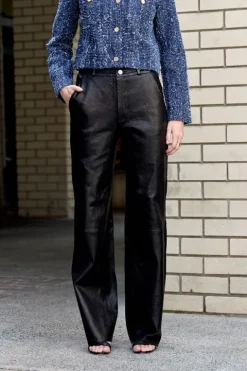 Relaxed Leather Trouser
